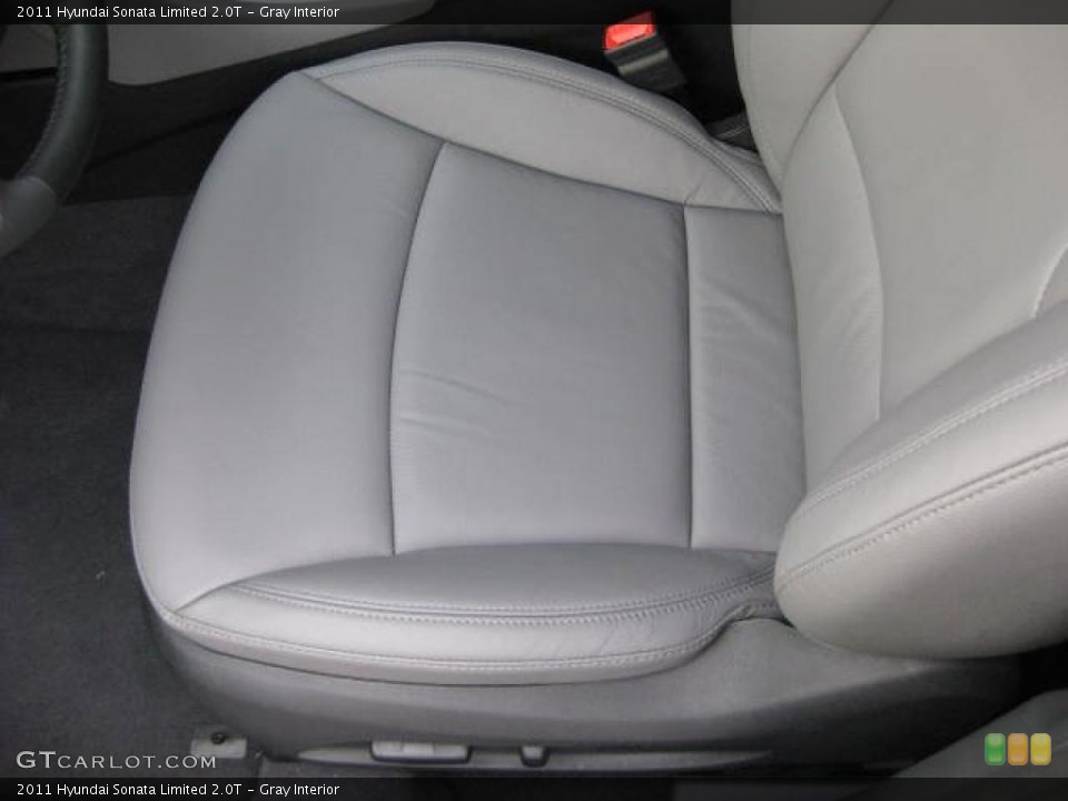 Gray Interior Photo for the 2011 Hyundai Sonata Limited 2.0T #46961751