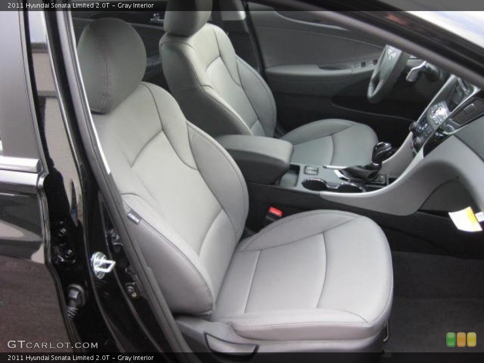 Gray Interior Photo for the 2011 Hyundai Sonata Limited 2.0T #46961814