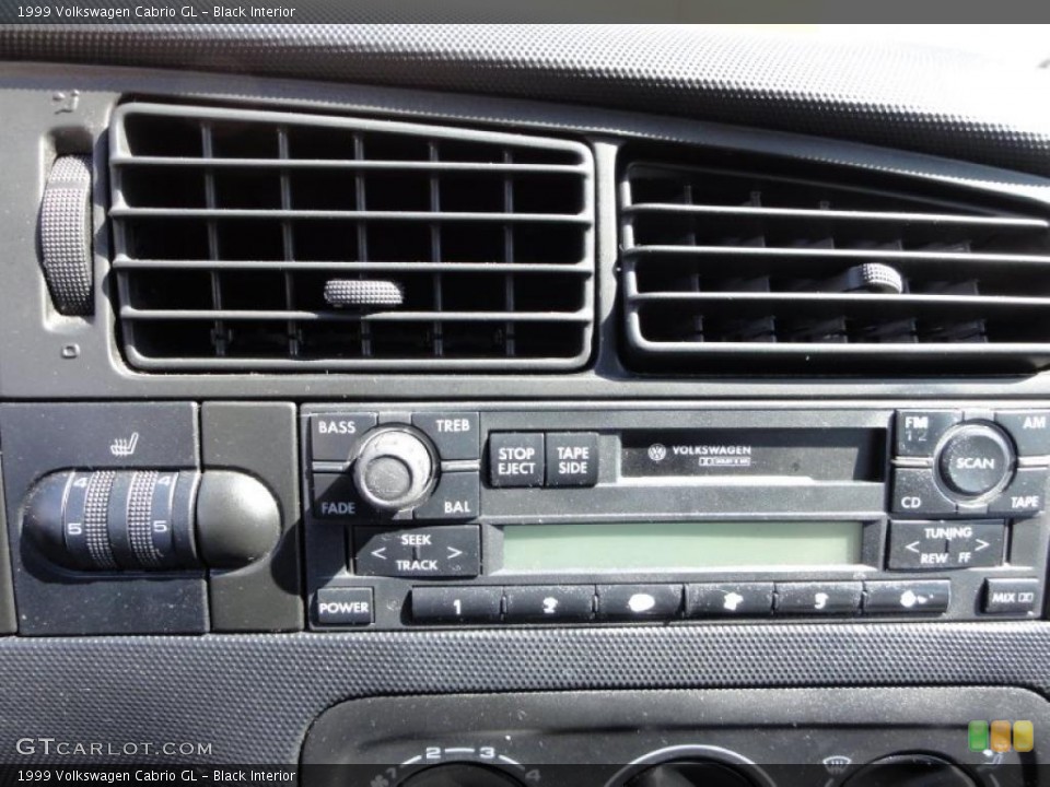 Black Interior Controls for the 1999 Volkswagen Cabrio GL #46963470
