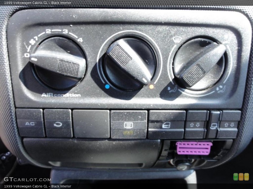 Black Interior Controls for the 1999 Volkswagen Cabrio GL #46963485