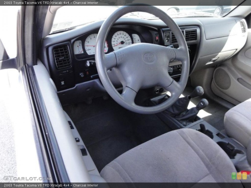 Charcoal Interior Photo for the 2003 Toyota Tacoma V6 TRD Xtracab 4x4 #46964586