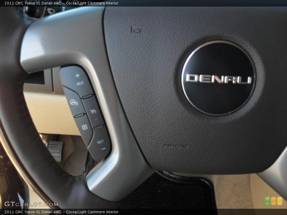 Cocoa/Light Cashmere Interior Controls for the 2011 GMC Yukon XL Denali AWD #46965321