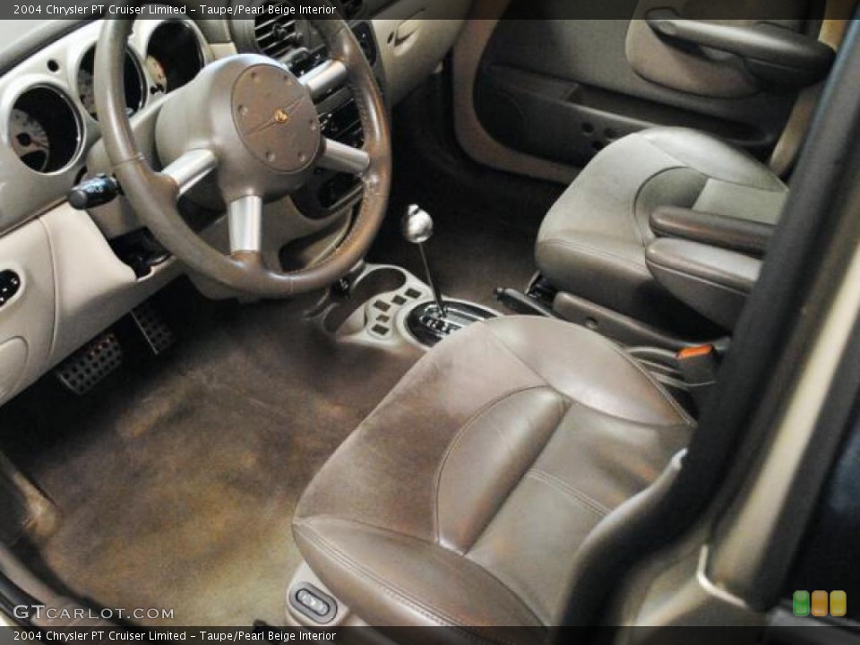 Taupe/Pearl Beige Interior Photo for the 2004 Chrysler PT Cruiser Limited #46968693