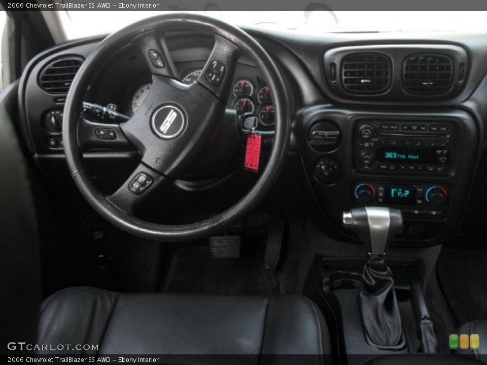 Ebony Interior Steering Wheel for the 2006 Chevrolet TrailBlazer SS AWD #46971111
