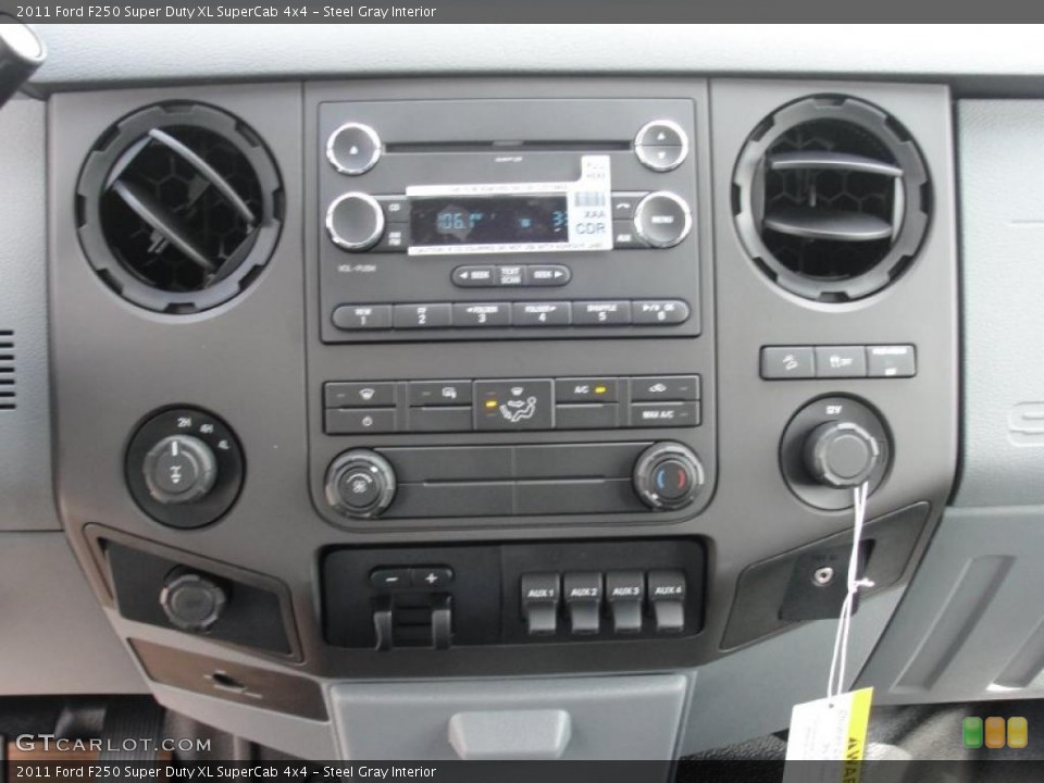 Steel Gray Interior Controls for the 2011 Ford F250 Super Duty XL SuperCab 4x4 #46971180