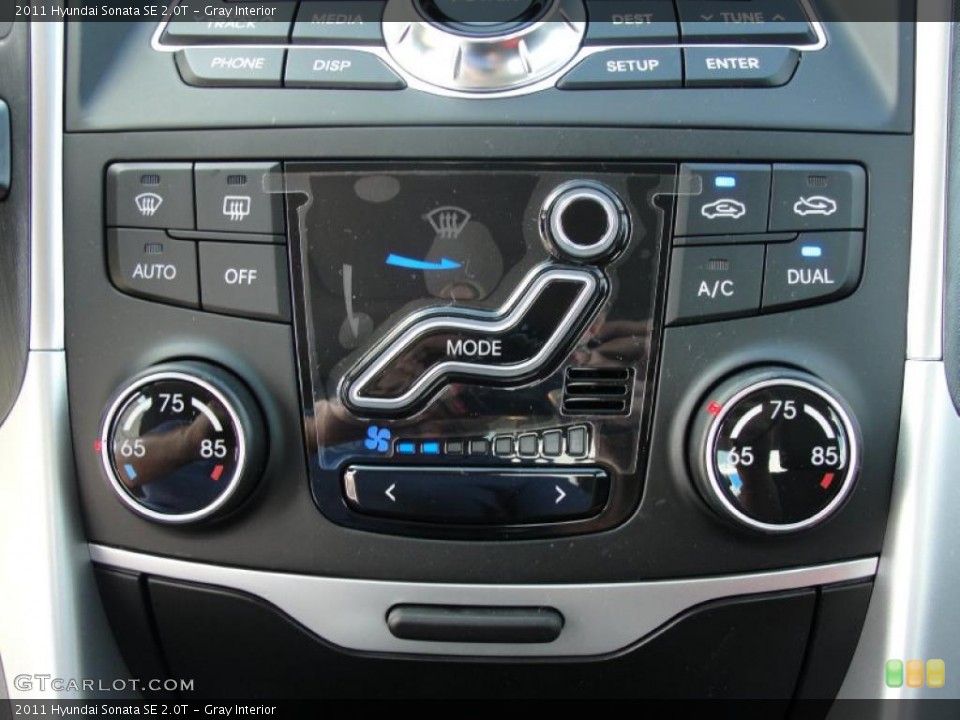 Gray Interior Controls for the 2011 Hyundai Sonata SE 2.0T #46972971