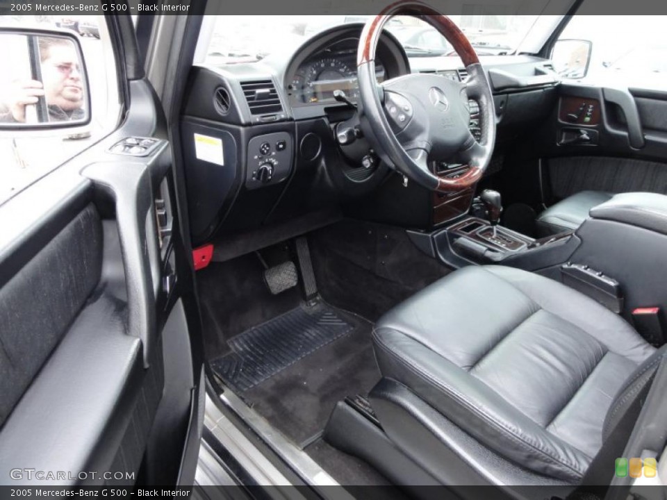 Black Interior Photo for the 2005 Mercedes-Benz G 500 #46974300