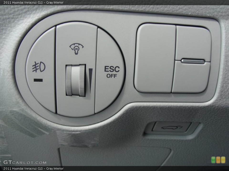Gray Interior Controls for the 2011 Hyundai Veracruz GLS #46975344