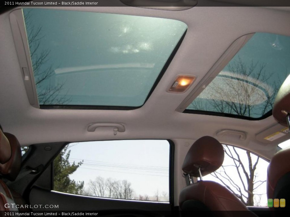 Black/Saddle Interior Sunroof for the 2011 Hyundai Tucson Limited #46976244