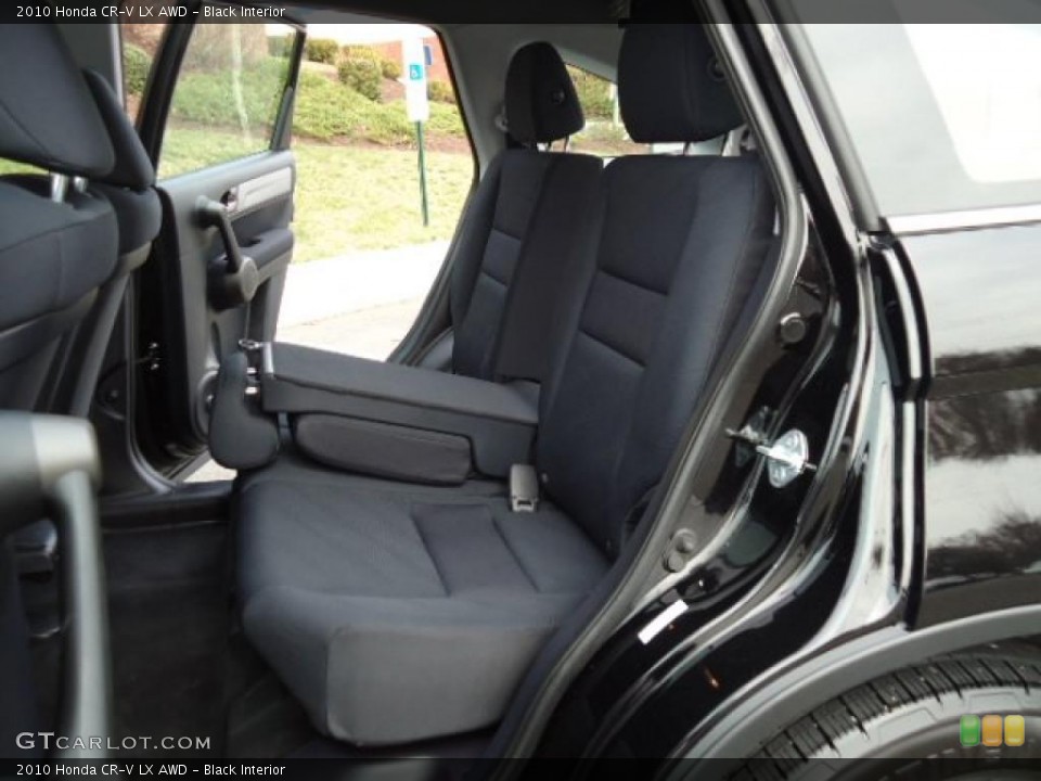 Black Interior Photo for the 2010 Honda CR-V LX AWD #46977696