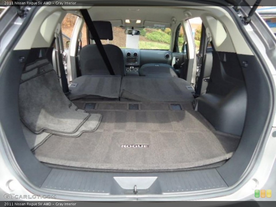 Gray Interior Photo for the 2011 Nissan Rogue SV AWD #46978395