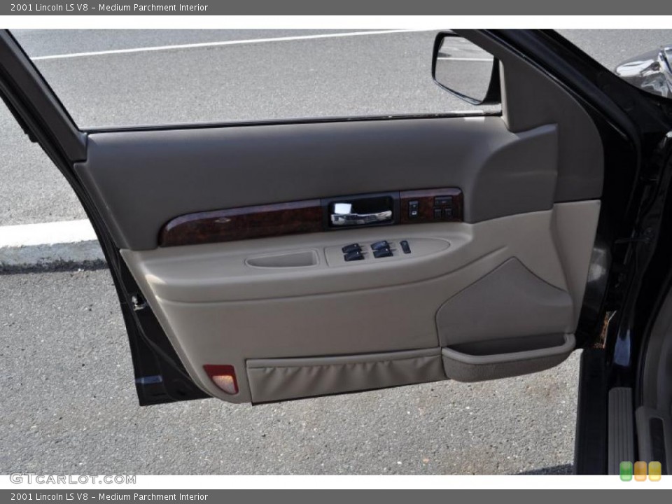 Medium Parchment Interior Door Panel for the 2001 Lincoln LS V8 #46979685