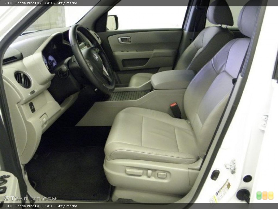 Gray Interior Photo for the 2010 Honda Pilot EX-L 4WD #46982719