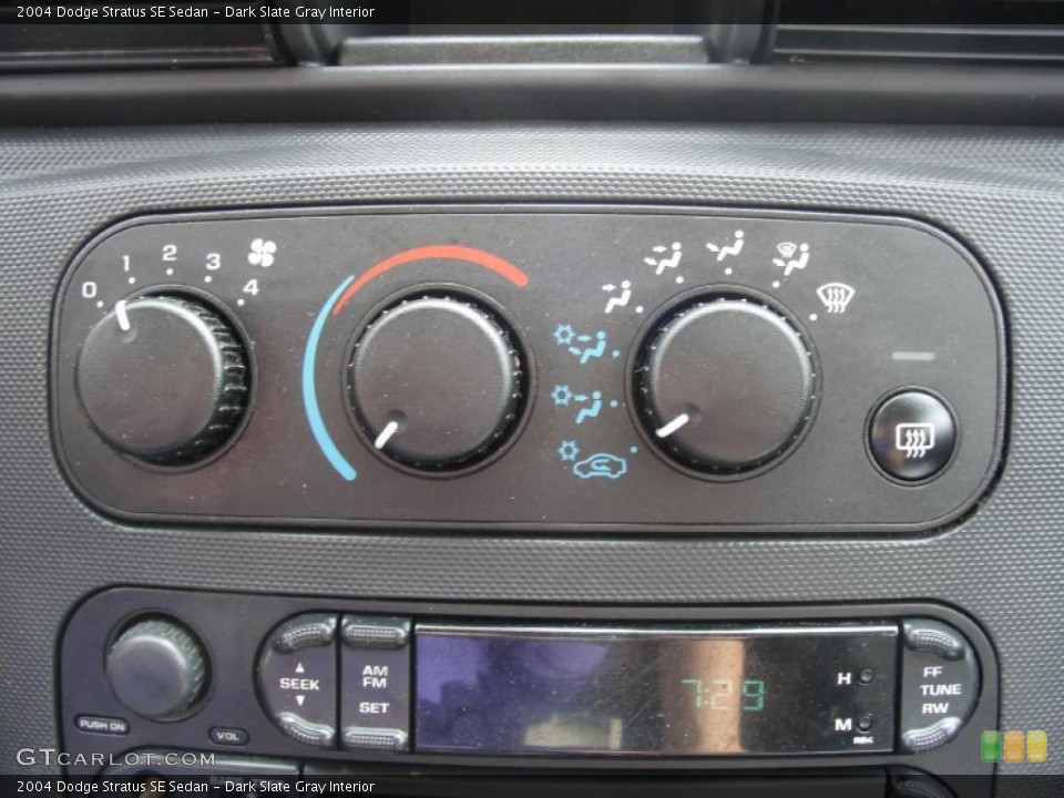 Dark Slate Gray Interior Controls for the 2004 Dodge Stratus SE Sedan #46984293