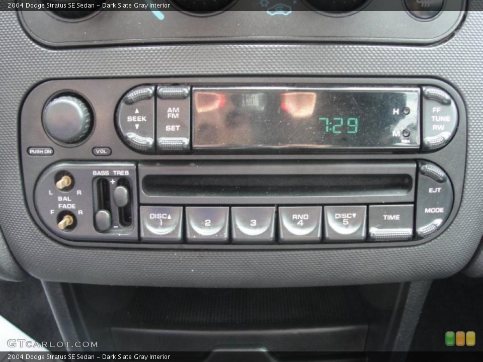 Dark Slate Gray Interior Controls for the 2004 Dodge Stratus SE Sedan #46984311