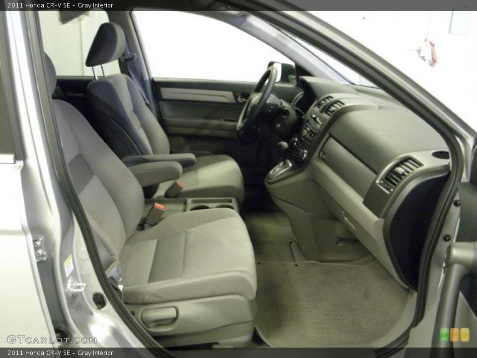 Gray Interior Photo for the 2011 Honda CR-V SE #46984701