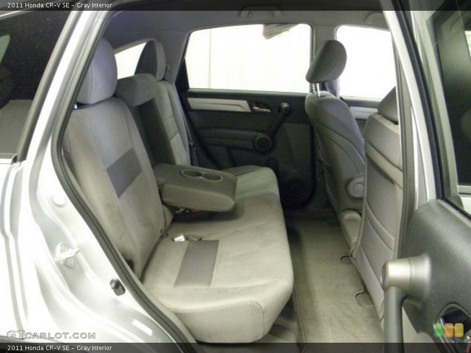 Gray Interior Photo for the 2011 Honda CR-V SE #46984716