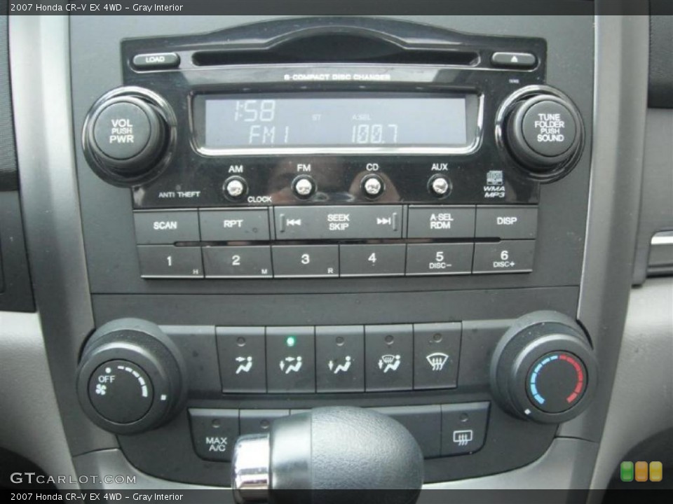 Gray Interior Controls for the 2007 Honda CR-V EX 4WD #46986087