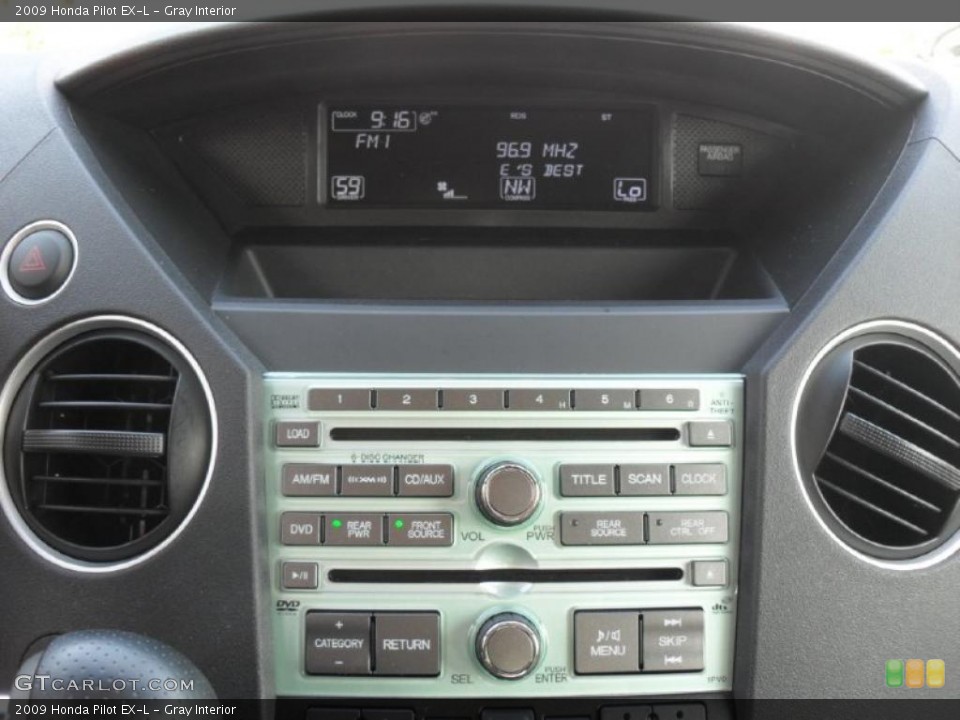 Gray Interior Controls for the 2009 Honda Pilot EX-L #46989060