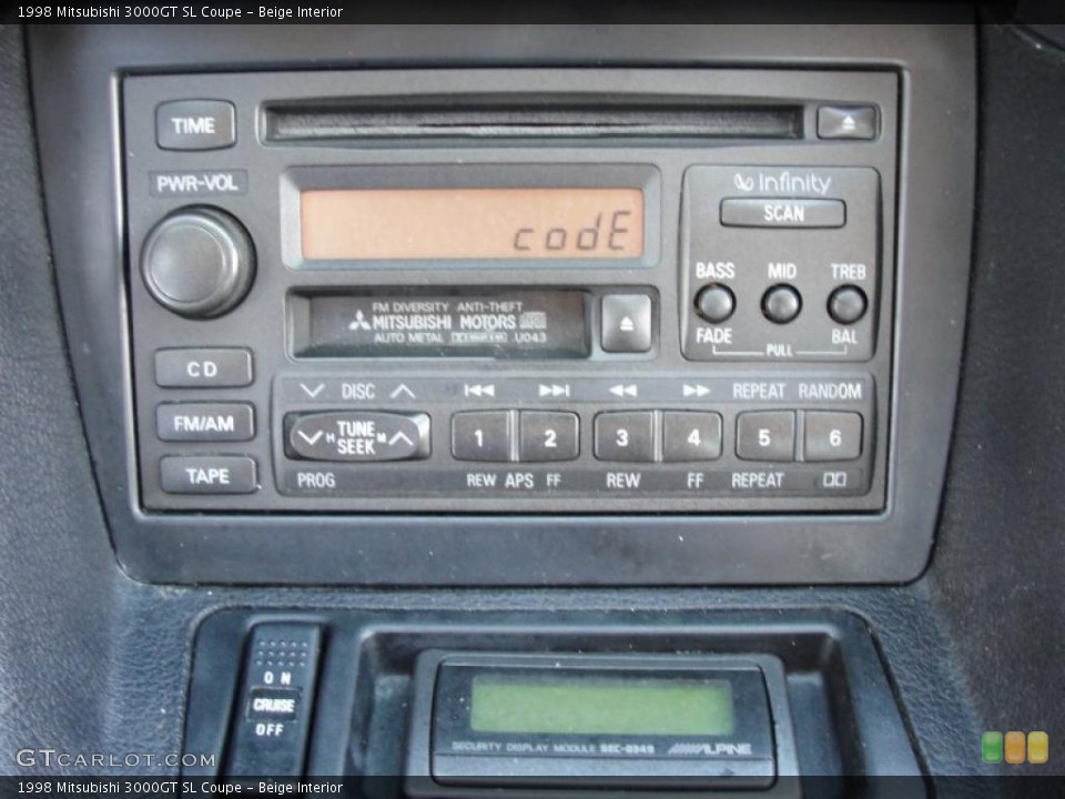 Beige Interior Controls for the 1998 Mitsubishi 3000GT SL Coupe #46991433