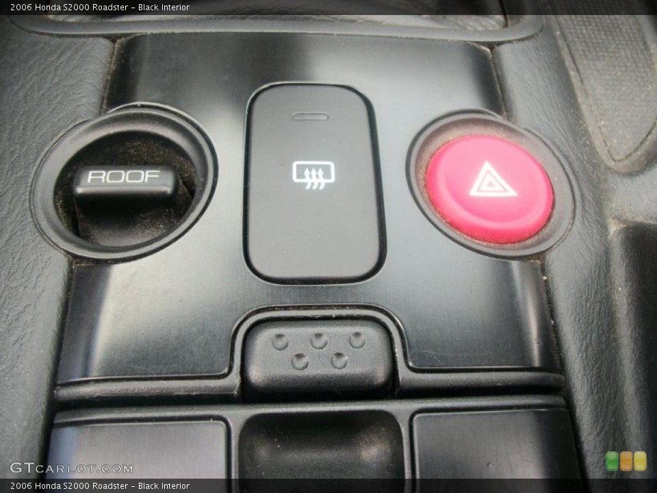 Black Interior Controls for the 2006 Honda S2000 Roadster #46995951