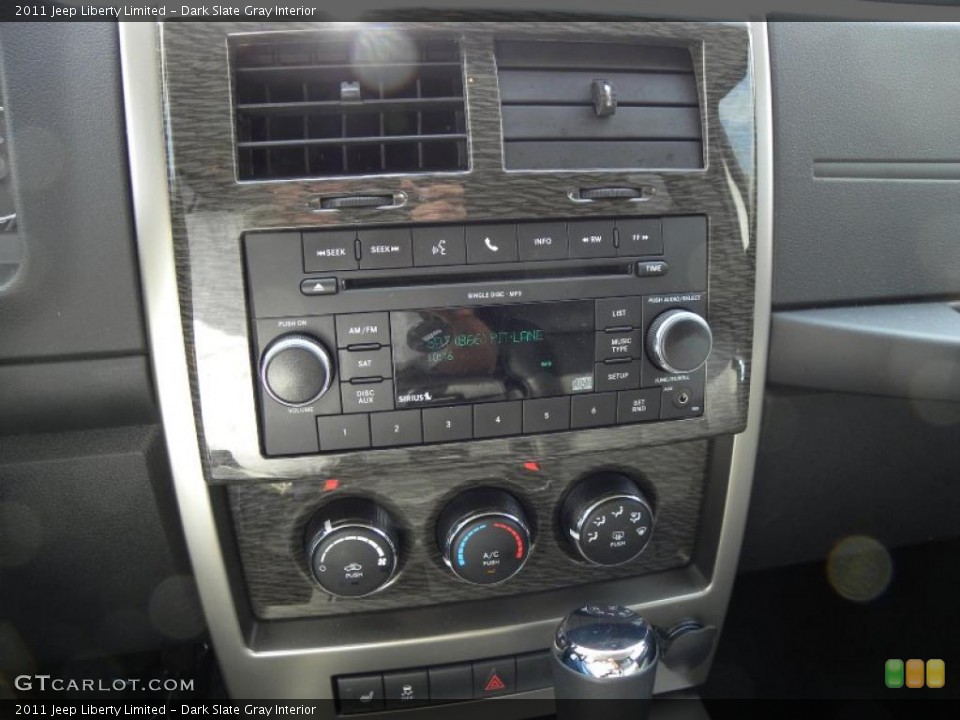 Dark Slate Gray Interior Controls for the 2011 Jeep Liberty Limited #46996641