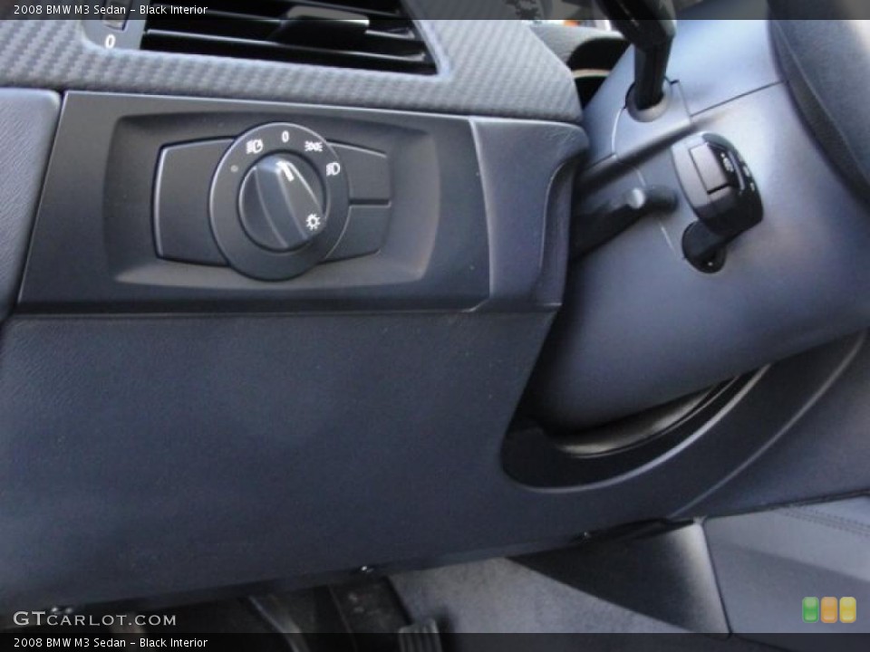 Black Interior Controls for the 2008 BMW M3 Sedan #46997004