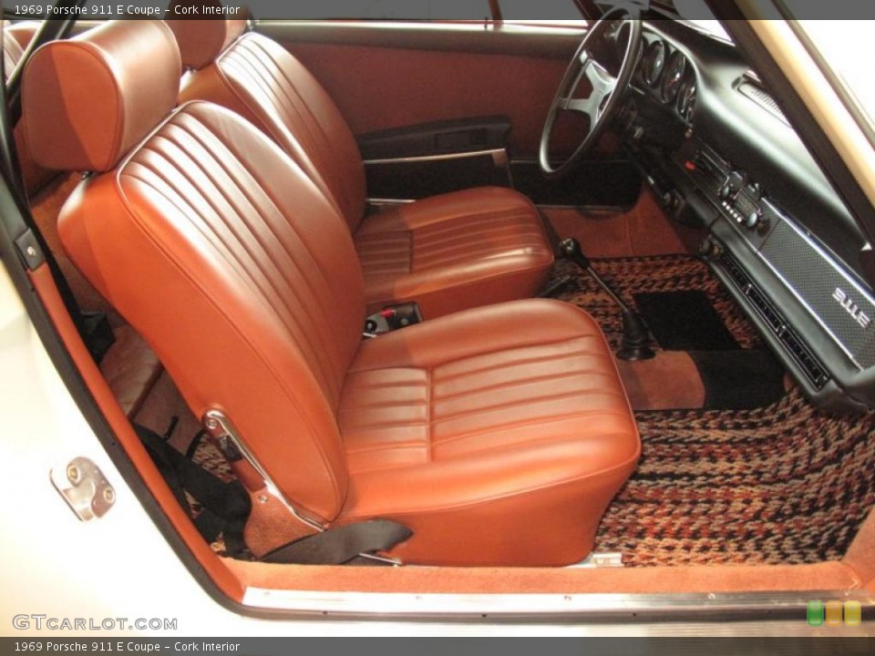 Cork Interior Photo for the 1969 Porsche 911 E Coupe #46997406