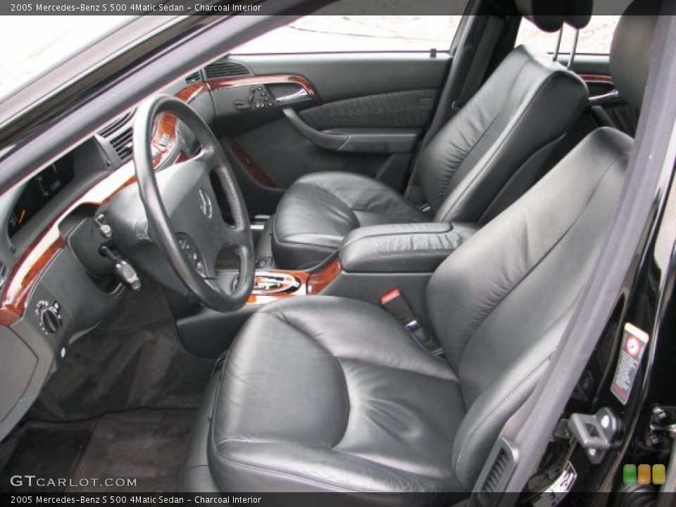 Charcoal Interior Photo for the 2005 Mercedes-Benz S 500 4Matic Sedan #47000019