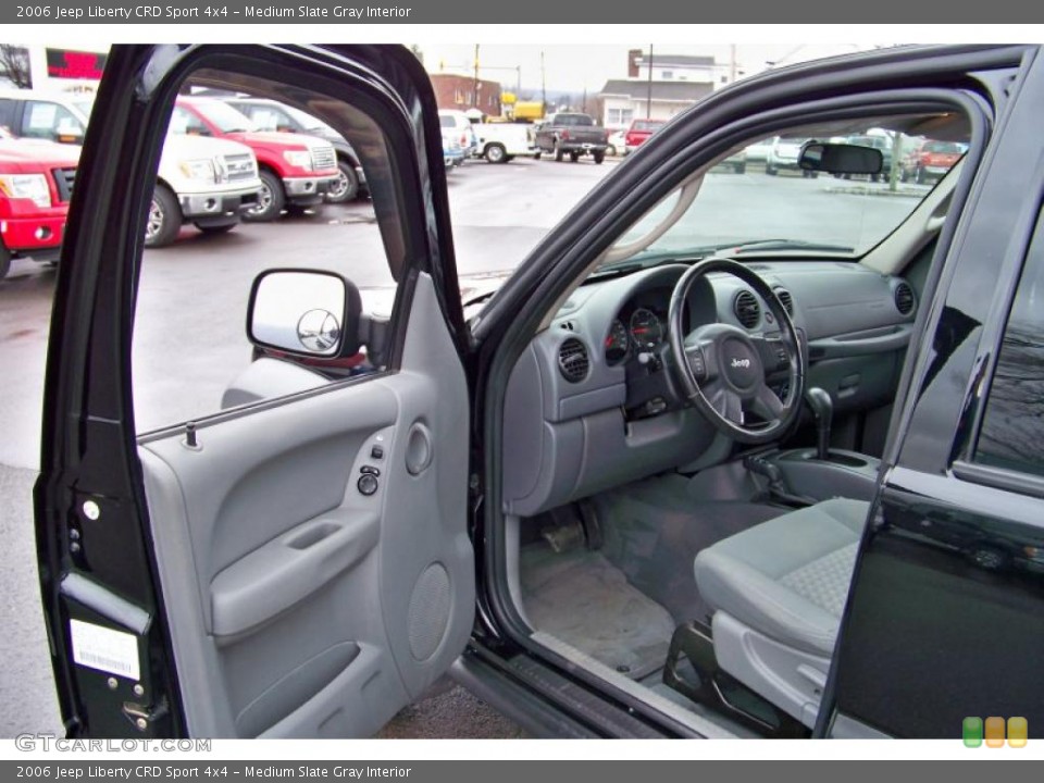 Medium Slate Gray Interior Photo for the 2006 Jeep Liberty CRD Sport 4x4 #47001420