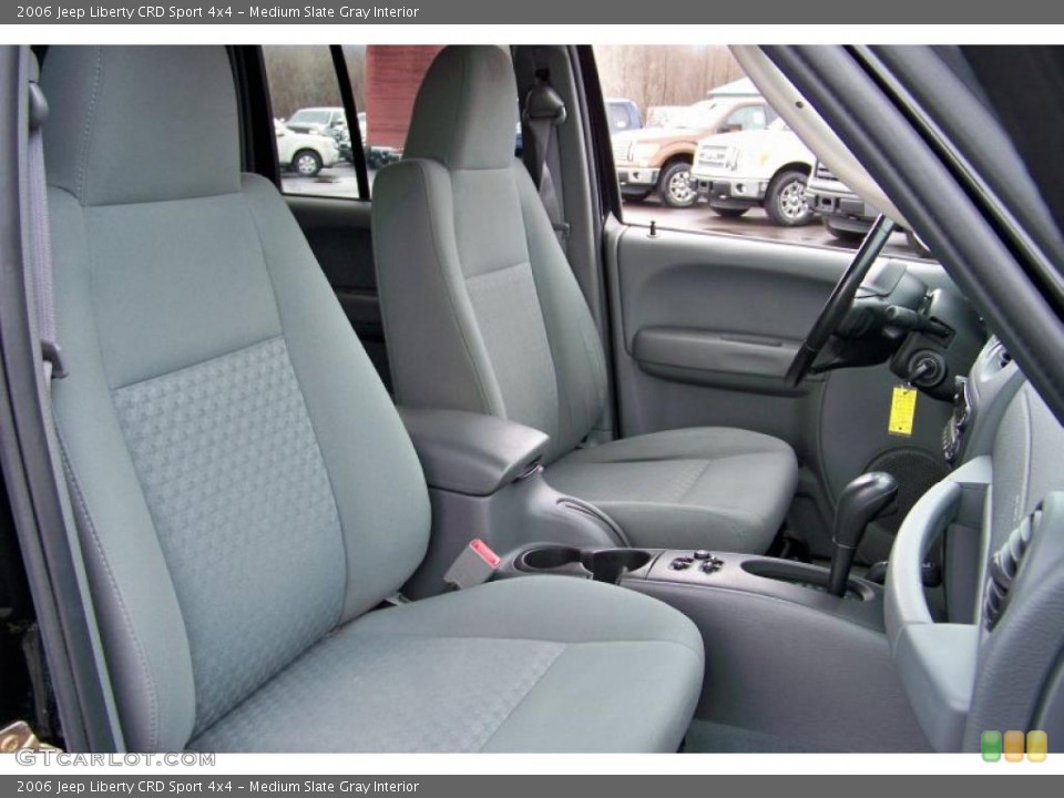 Medium Slate Gray Interior Photo for the 2006 Jeep Liberty CRD Sport 4x4 #47001522