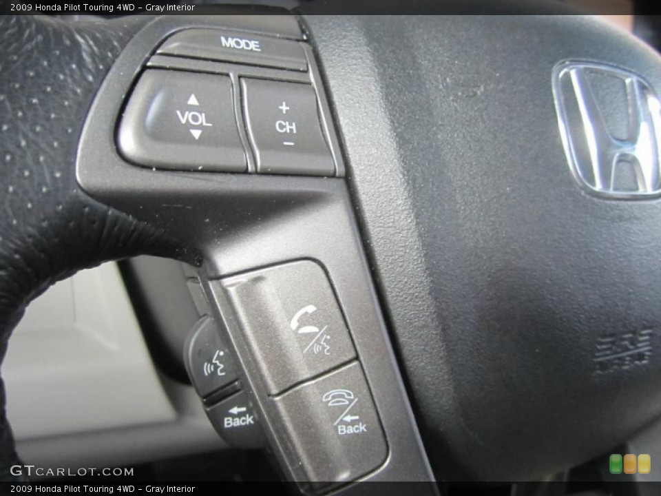 Gray Interior Controls for the 2009 Honda Pilot Touring 4WD #47002935