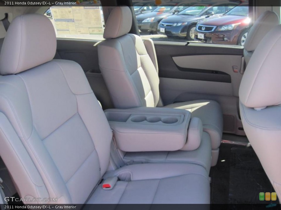 Gray Interior Photo for the 2011 Honda Odyssey EX-L #47004126