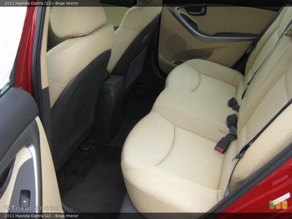 Beige Interior Photo for the 2011 Hyundai Elantra GLS #47007810
