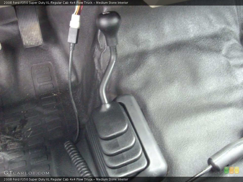 Medium Stone Interior Controls for the 2008 Ford F350 Super Duty XL Regular Cab 4x4 Plow Truck #47014890