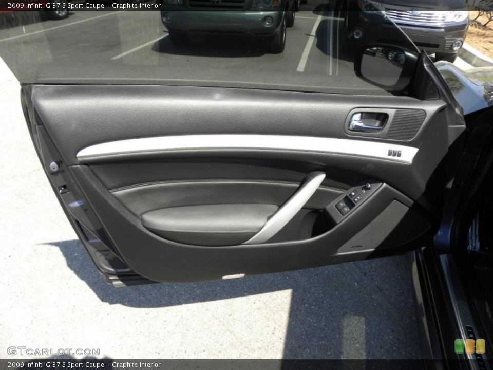 Graphite Interior Door Panel for the 2009 Infiniti G 37 S Sport Coupe #47017377