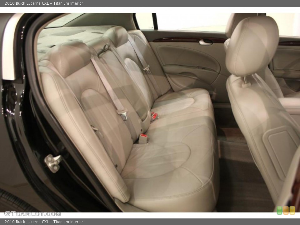 Titanium Interior Photo for the 2010 Buick Lucerne CXL #47018619