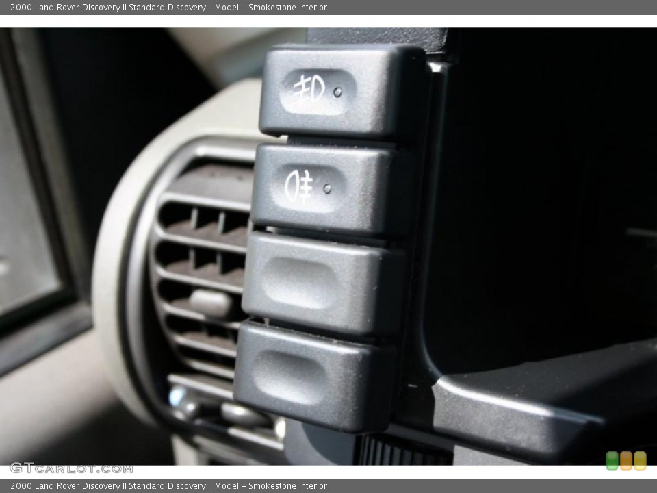 Smokestone Interior Controls for the 2000 Land Rover Discovery II  #47018682