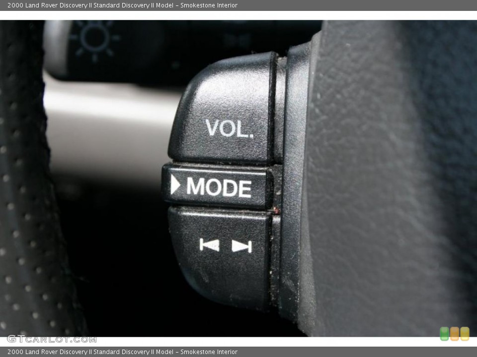 Smokestone Interior Controls for the 2000 Land Rover Discovery II  #47018709
