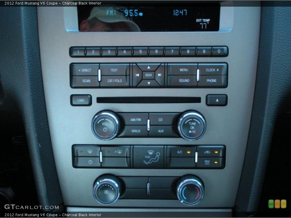 Charcoal Black Interior Controls for the 2012 Ford Mustang V6 Coupe #47020314