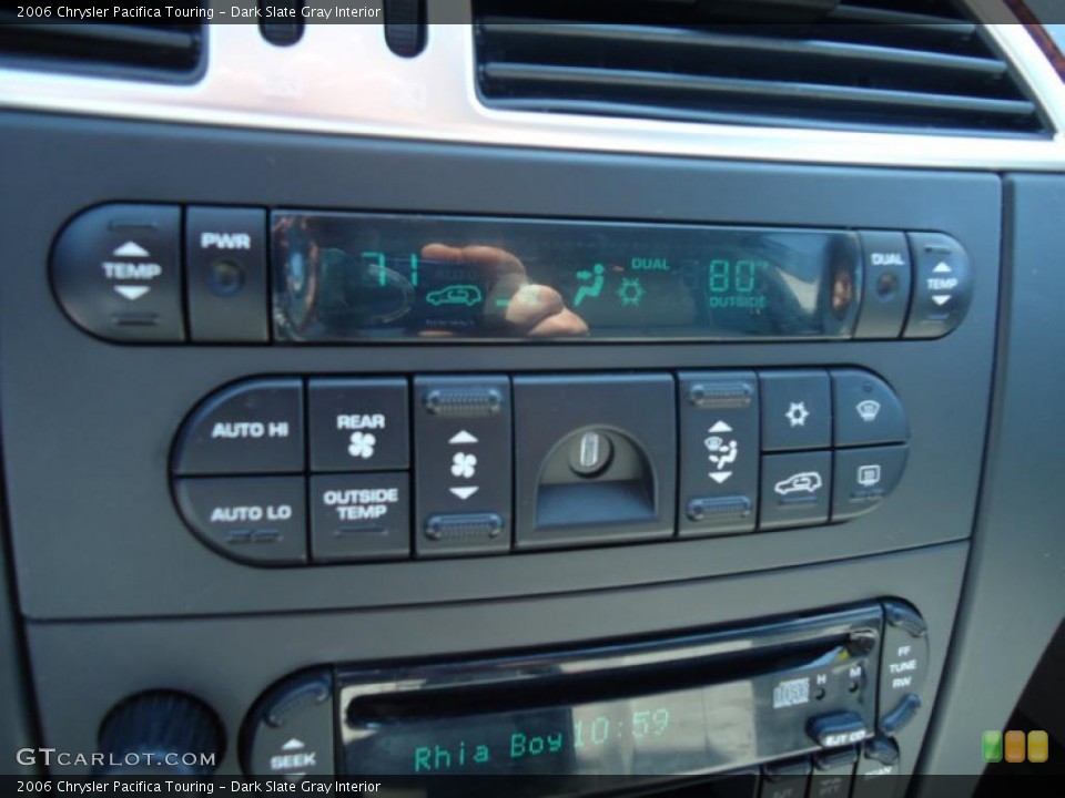 Dark Slate Gray Interior Controls for the 2006 Chrysler Pacifica Touring #47023407