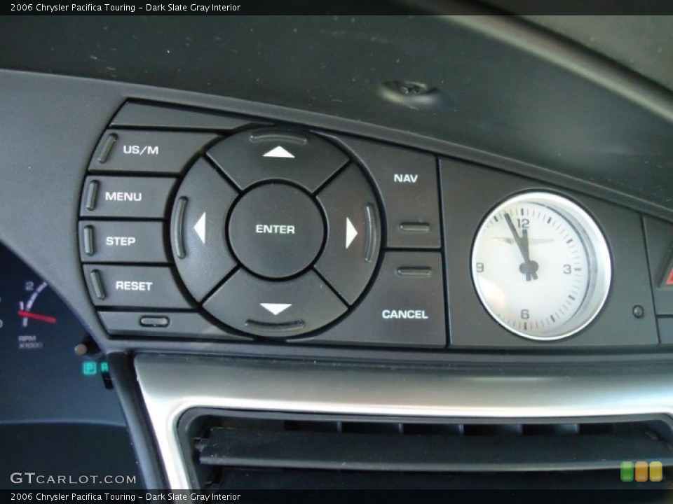 Dark Slate Gray Interior Controls for the 2006 Chrysler Pacifica Touring #47023422