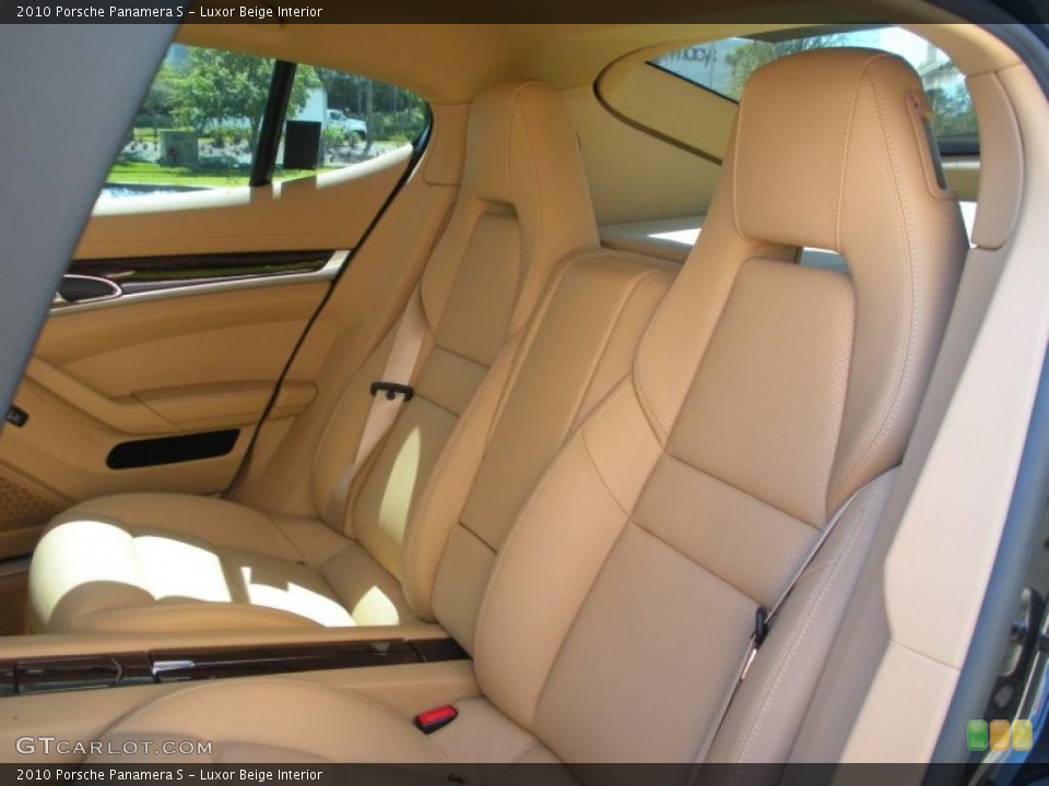 Luxor Beige Interior Photo for the 2010 Porsche Panamera S #47023644