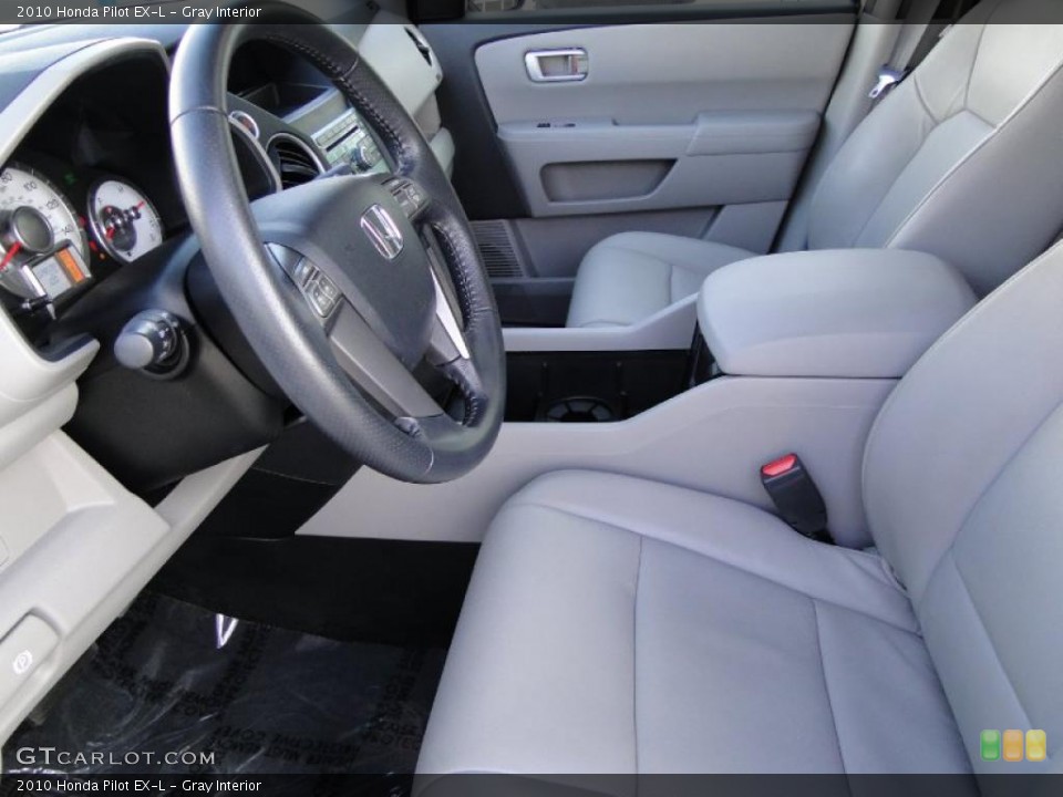 Gray Interior Photo for the 2010 Honda Pilot EX-L #47026767
