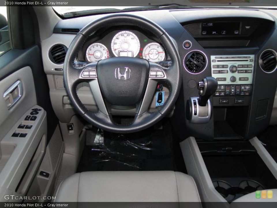 Gray Interior Dashboard for the 2010 Honda Pilot EX-L #47026872