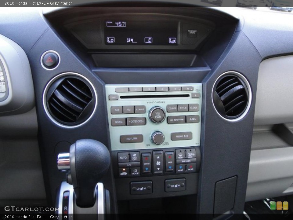 Gray Interior Controls for the 2010 Honda Pilot EX-L #47026887