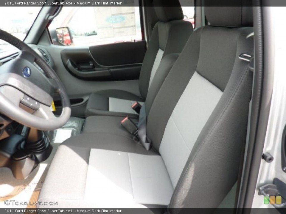 Medium Dark Flint Interior Photo for the 2011 Ford Ranger Sport SuperCab 4x4 #47027283