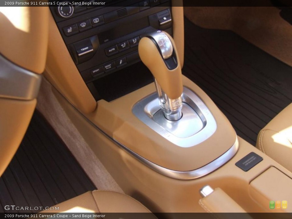 Sand Beige Interior Transmission for the 2009 Porsche 911 Carrera S Coupe #47039037