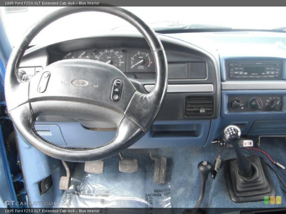 Blue Interior Dashboard for the 1995 Ford F250 XLT Extended Cab 4x4 #47040639