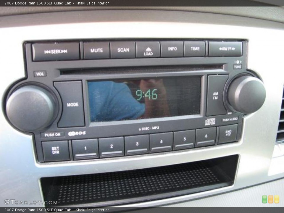 Khaki Beige Interior Controls for the 2007 Dodge Ram 1500 SLT Quad Cab #47044143